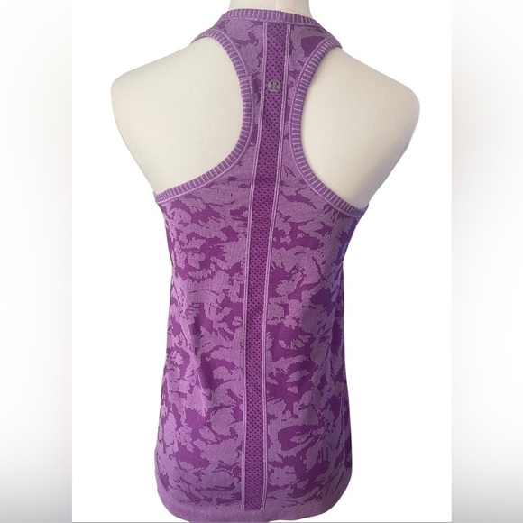 Lululemon Swiftly Tech Racerback Heathered Tender Violet Sz 6 - Picture 8 of 8